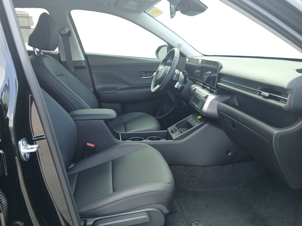New 2026 Hyundai Kona Limited FWD image 16