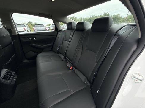 Used 2023 Honda Accord EX-L image 17