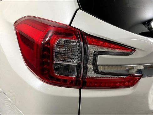 Used 2023 Subaru Ascent Limited AWD/4WD image 22