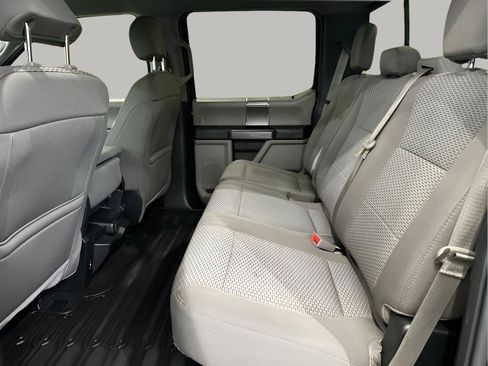 Used 2018 Ford F150 XLT w/ Equipment Group 302A Luxury AWD/4WD image 12
