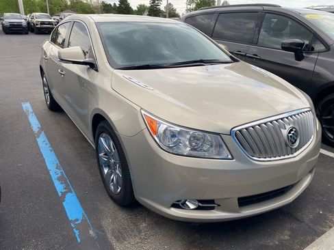 Used 2010 Buick LaCrosse CXL FWD image 2