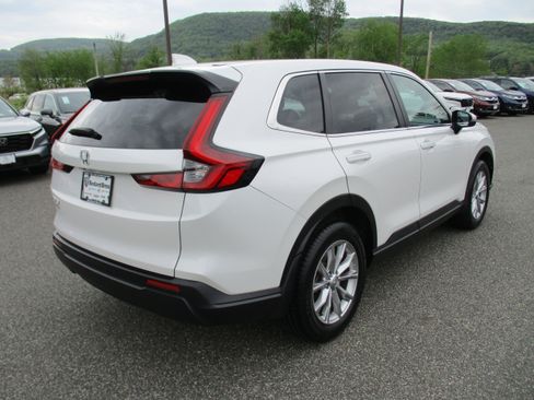 Certified 2024 Honda CR-V EX image 5