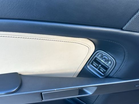 Used 2008 Aston Martin V8 Vantage Roadster image 13