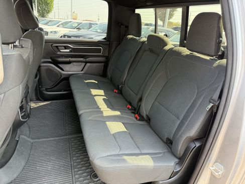 Used 2023 RAM 1500 Big Horn AWD/4WD image 31