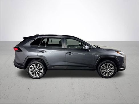 Used 2022 Toyota RAV4 Limited w/ Limited Grade Weather Package image 5