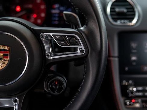 Certified 2024 Porsche 718 Cayman GTS image 40