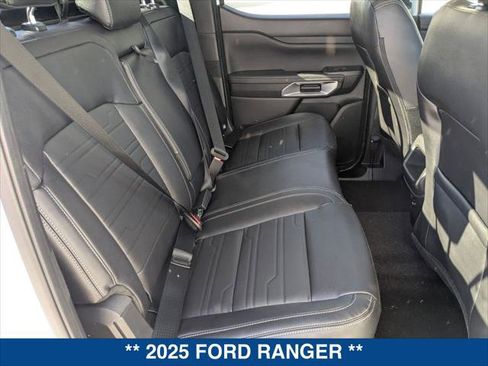 New 2025 Ford Ranger Lariat w/ FX4 Off-Road Package image 18