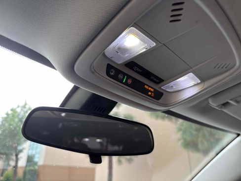 Used 2020 Chevrolet Traverse LS image 44