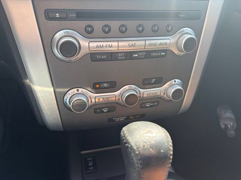 Used 2011 Nissan Murano LE w/ Navigation Pkg AWD/4WD image 20