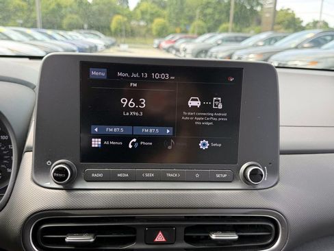 Used 2023 Hyundai Kona SEL AWD/4WD image 25