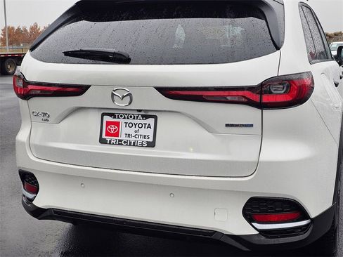 Used 2025 MAZDA CX-70 Plug-In Hybrid w/ Premium Plus image 13