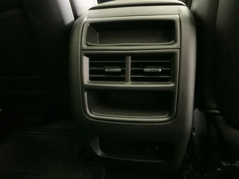 Used 2019 Cadillac XT5 Luxury AWD/4WD image 35