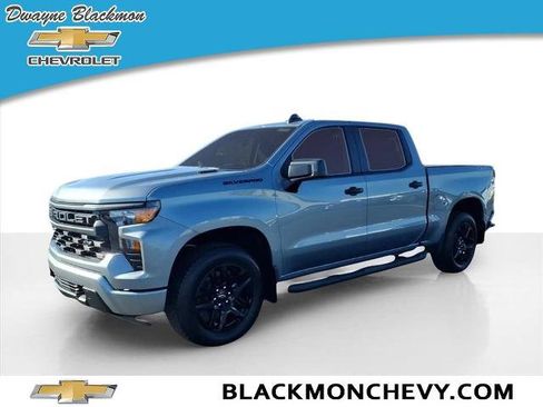 New 2026 Chevrolet Silverado 1500 Custom w/ LPO, Dark Essentials Package image 7