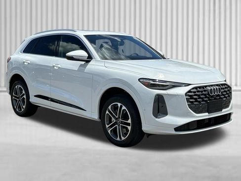 New 2026 Audi Q5 Premium Plus AWD/4WD image 7