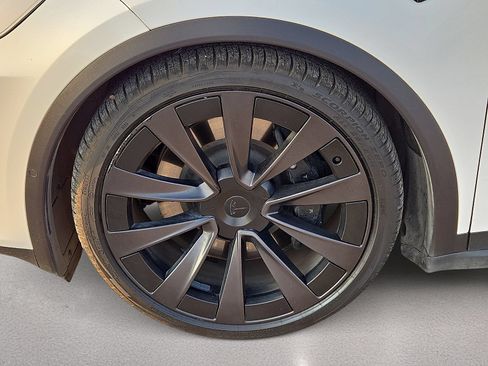 Used 2022 Tesla Model X AWD/4WD image 10