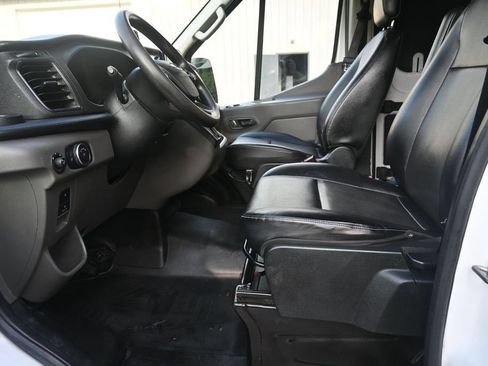 Used 2023 Ford Transit 250 Medium Roof AWD w/ Load Area Protection Package image 8
