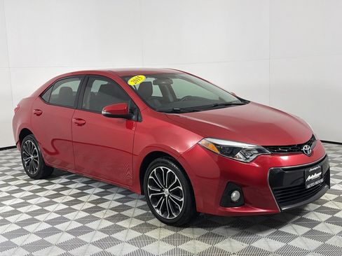 Used 2015 Toyota Corolla S image 3