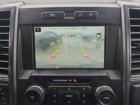 Used 2018 Ford F150 XLT w/ Equipment Group 302A Luxury image 22