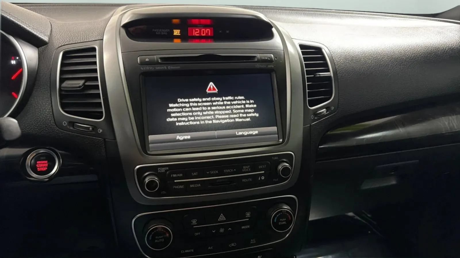 Used 2014 Kia Sorento SX w/ 3rd Row Package FWD image 13