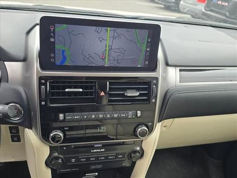 Used 2022 Lexus GX 460 Premium image 10