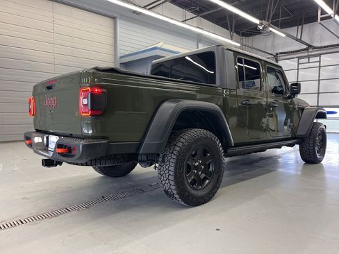 Used 2023 Jeep Gladiator Mojave image 7