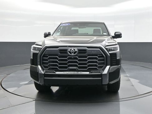 New 2026 Toyota Tundra Platinum AWD/4WD image 3