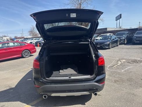 Used 2021 BMW X1 xDrive28i w/ Convenience Package AWD/4WD image 25