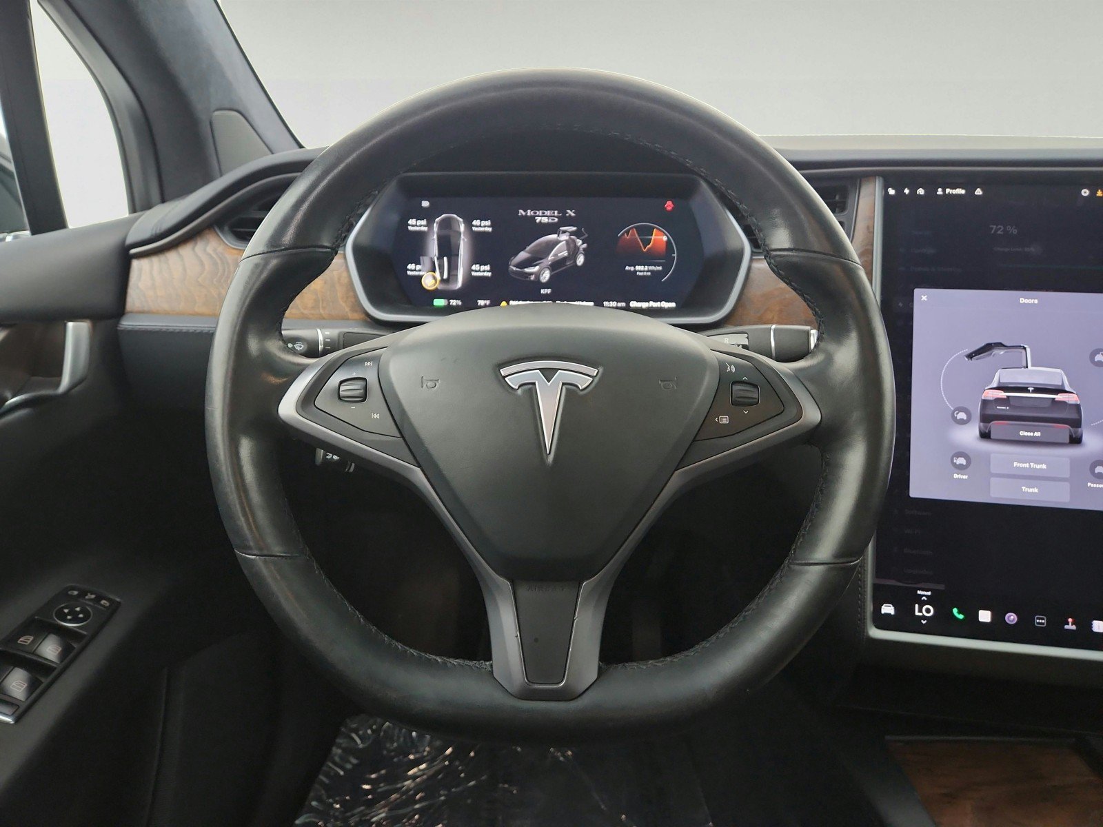 Used 2018 Tesla Model X 100D AWD/4WD image 22