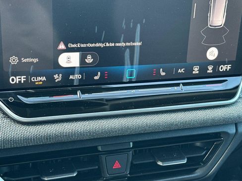 New 2026 Volkswagen Tiguan S image 19