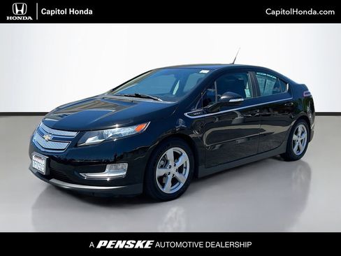 Used 2014 Chevrolet Volt FWD image 1