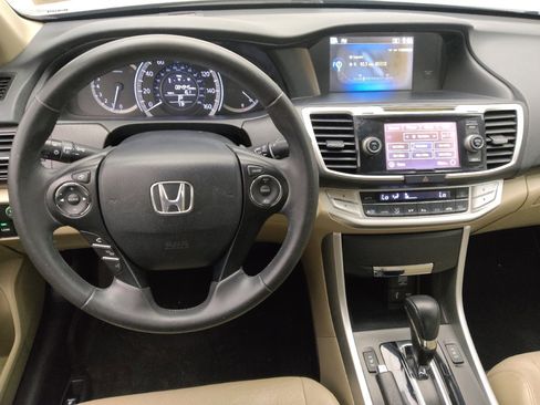 Used 2015 Honda Accord EX-L image 22