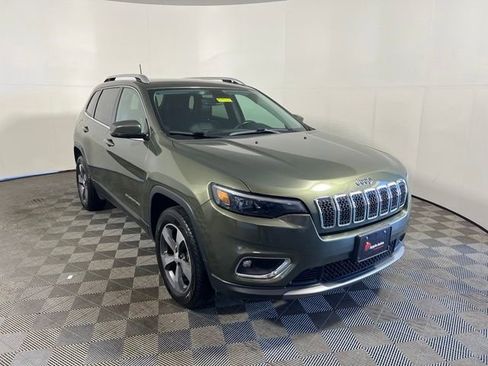 Certified 2019 Jeep Cherokee Limited w/ Trailer Tow Group AWD/4WD image 1