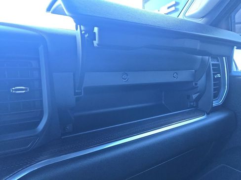 Used 2023 Chevrolet Silverado 1500 LT image 25