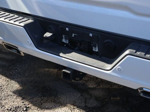 Certified 2022 GMC Sierra 1500 Denali w/ Denali Premium Package image 8