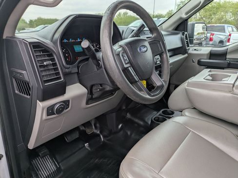 Used 2017 Ford F150 XL w/ XL Power Equipment Group image 9