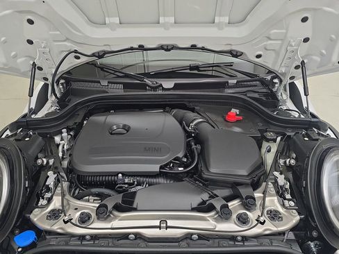 New 2026 MINI Cooper 4-Door Hardtop image 30