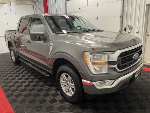 Used 2022 Ford F150 XLT w/ Equipment Group 301A Mid AWD/4WD image 5