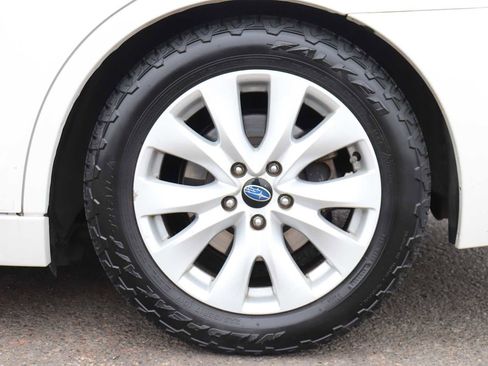 Used 2016 Subaru Legacy 2.5i Premium image 9