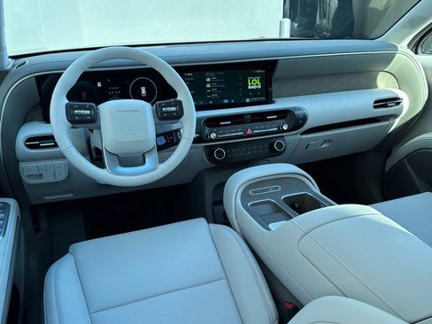 New 2026 Hyundai Palisade SEL Premium image 2