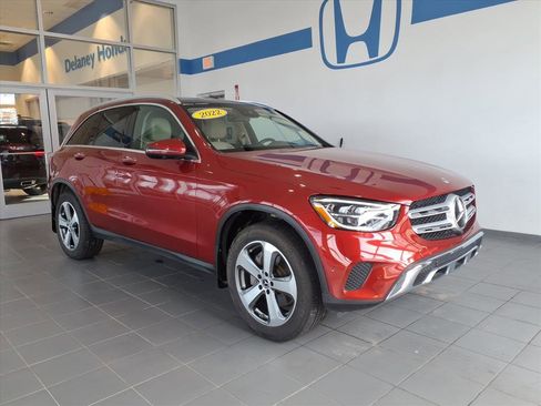 Used 2022 Mercedes-Benz GLC 300 4MATIC image 1