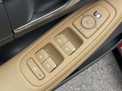 Used 2023 Hyundai Sonata Limited w/ Preferred Accessory Package FWD image 19