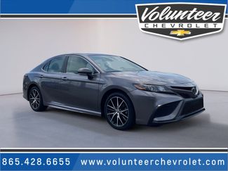 Used 2023 Toyota Camry SE video 1
