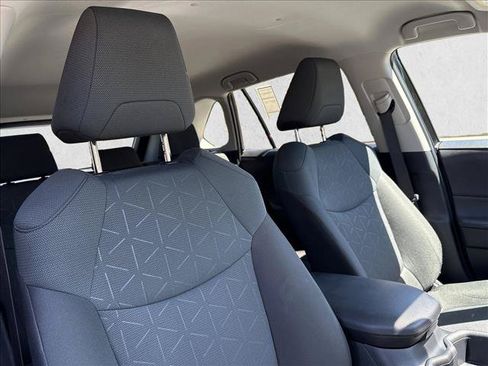 Certified 2025 Toyota RAV4 XLE FWD image 24