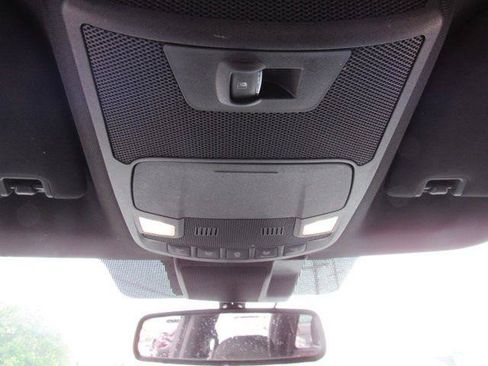 Used 2019 Ford F150 XLT w/ Equipment Group 302A Luxury AWD/4WD image 31