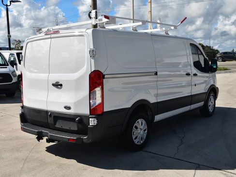 Used 2018 Ford Transit 150 130 Low Roof image 7