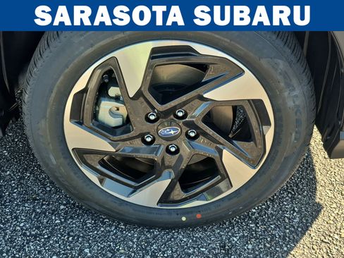 New 2026 Subaru Crosstrek 2.5i Limited w/ Crosstrek Mirror Package AWD/4WD image 8
