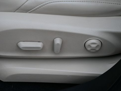 Used 2018 Buick Envision Premium image 20