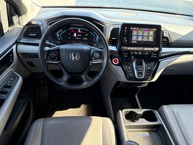 Used 2023 Honda Odyssey Elite image 13