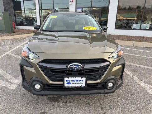 Used 2024 Subaru Outback Premium image 12