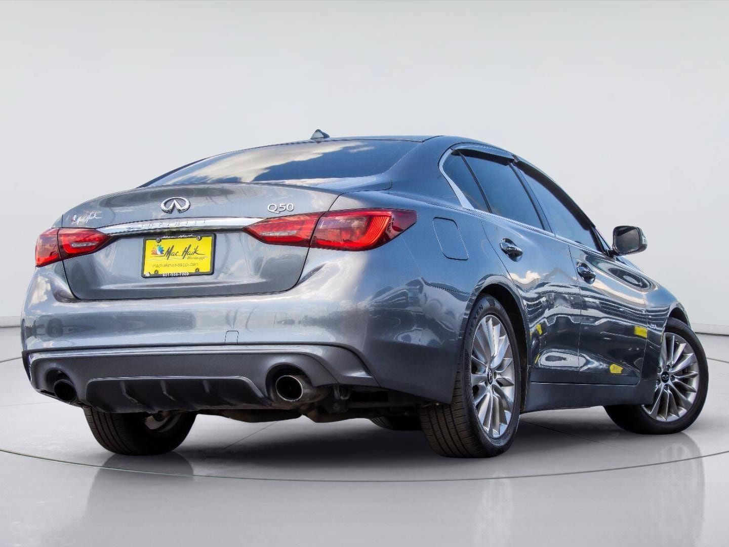 Used 2020 INFINITI Q50 Luxe RWD image 4